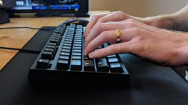 Illustration for article titled How Does a Sub-$50 Mechanical Keyboard Compare to a $150+ One?